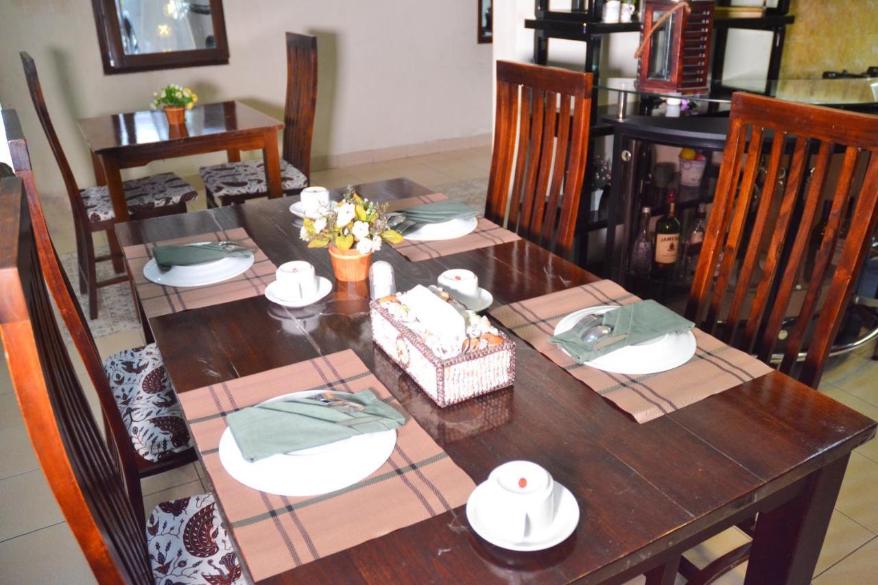 Roemah Canting Homestay Джокьякарта Экстерьер фото